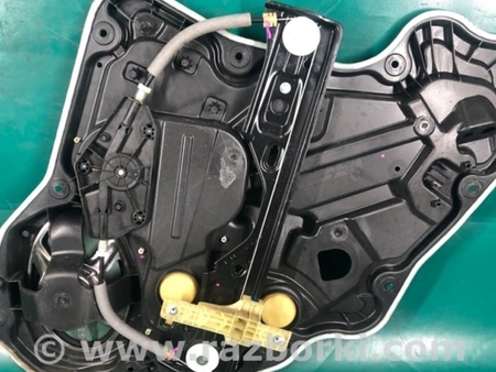 ФОТО Стеклоподъемник для Jeep Compass (17-21) Киев
