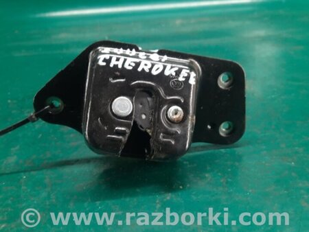 ФОТО Замок крышки багажника для Jeep Cherokee (2014-) Киев