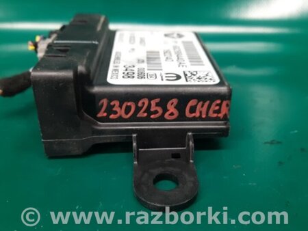 ФОТО Блок управления парктроником для Jeep Cherokee (2014-) Киев