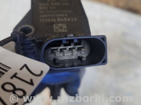 ФОТО Катушка зажигания для Volkswagen Jetta USA (10-17) Киев