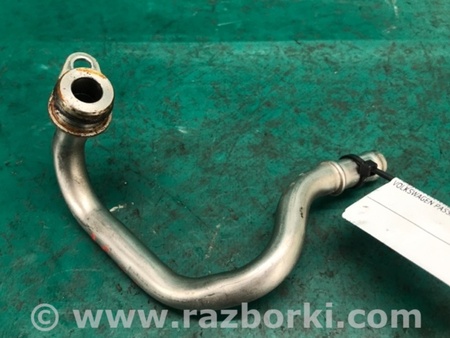 ФОТО Патрубок системы охлаждения для Volkswagen Passat B8 (07.2014-...) Киев