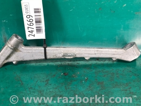 ФОТО Кронштейн для Volkswagen Passat B8 (07.2014-...) Киев