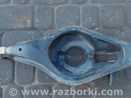 ФОТО Рычаг задний нижний поперечный для Acura RDX TB3, TB4 (03.2012-12.2015) Киев