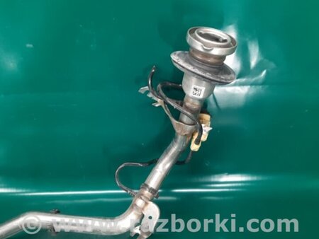 ФОТО Горловина бензобака для Infiniti QX30 Киев
