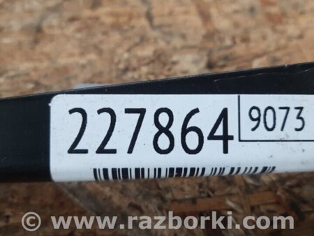 ФОТО Поводок дворника для Infiniti QX30 Киев