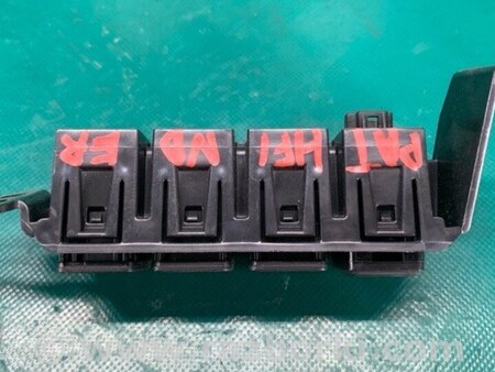 ФОТО Кнопка курсовой устойчивости для Nissan Pathfinder R52 Киев