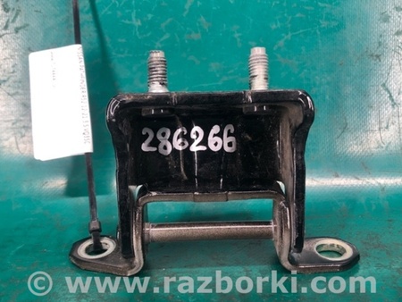 ФОТО Петля двери верхняя для Nissan Pathfinder R52 Киев
