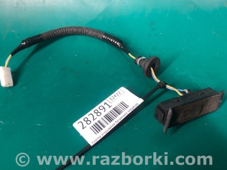 ФОТО Кнопка открывания багажника наружная для Nissan Pathfinder R52 Киев