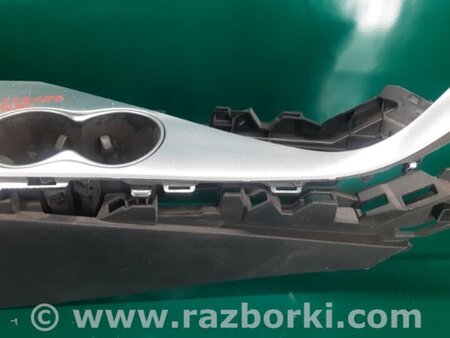 ФОТО Подлокотник для Infiniti Q50 Киев
