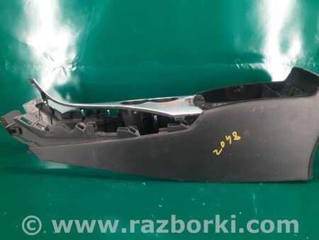ФОТО Подлокотник для Infiniti Q50 Киев