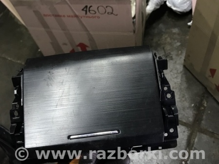 ФОТО Бардачок между сиденьями для Subaru Legacy (все модели) Киев