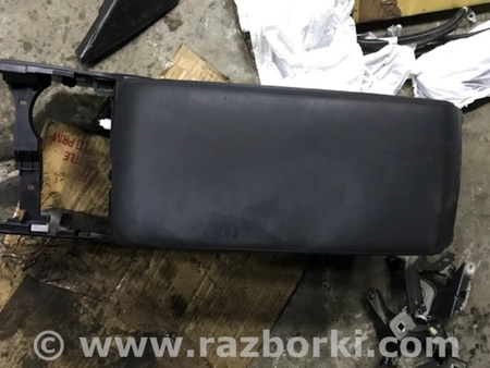 ФОТО Бардачок между сиденьями для Subaru Legacy (все модели) Киев