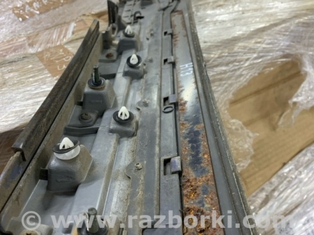 ФОТО Накладка крышки багажника для Subaru Forester SG Киев