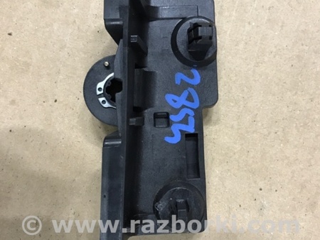 ФОТО Фиксатор упора капота для Audi (Ауди) A5 8T (03.2007-11.2016) Киев