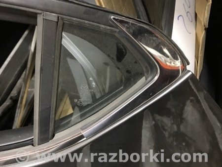 ФОТО Форточка двери для Mazda 3 BM (2013-...) (III) Киев