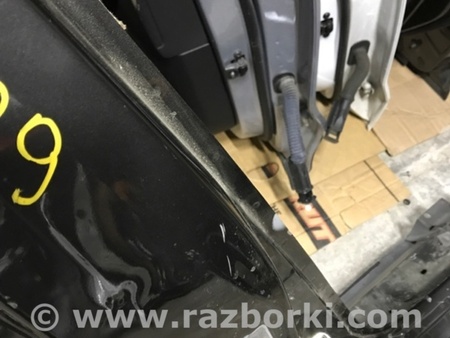 ФОТО Центральная стойка кузова для Mazda 3 BM (2013-...) (III) Киев