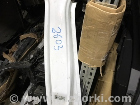 ФОТО Центральная стойка кузова для Audi (Ауди) A3 8V1, 8VA, 8V7, 8VS (03.2012-...) Киев
