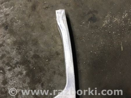 ФОТО Стойка стабилизатора для Audi (Ауди) A4 B8 - 8K2, 8K5 (08.2007-11.2015) Киев