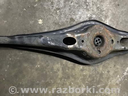 ФОТО Рычаг подвески нижний для Audi (Ауди) A3 8V1, 8VA, 8V7, 8VS (03.2012-...) Киев