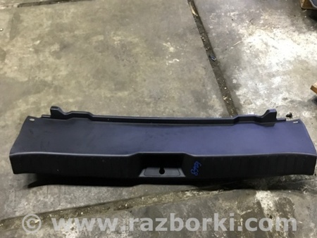 ФОТО Накладка на порог багажника для Mazda 3 BM (2013-...) (III) Киев