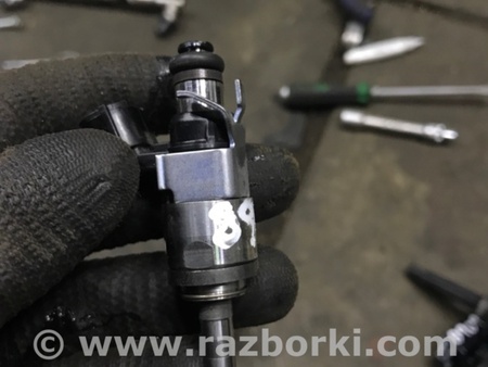 ФОТО Форсунка топливная для Mazda 3 BM (2013-...) (III) Киев