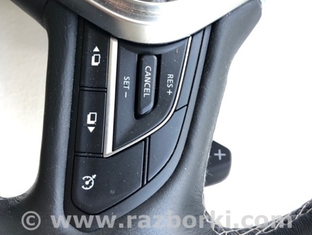 ФОТО Кнопки на руль для Infiniti QX50 Киев