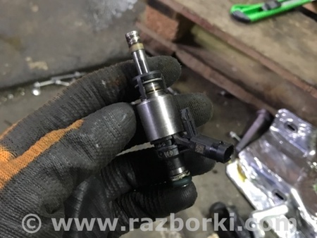 ФОТО Форсунка топливная для Audi (Ауди) A3 8V1, 8VA, 8V7, 8VS (03.2012-...) Киев