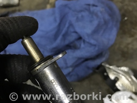 ФОТО Регулятор давления топлива для Audi (Ауди) A3 8V1, 8VA, 8V7, 8VS (03.2012-...) Киев