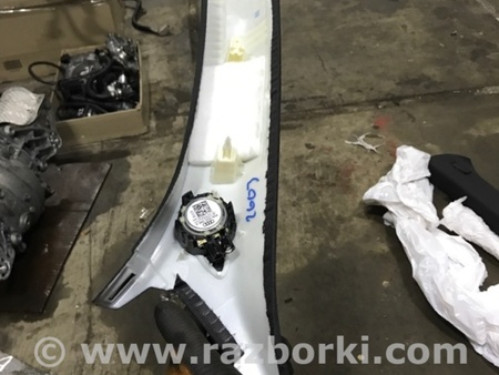 ФОТО Накладка стойки лобового стекла для Audi (Ауди) A3 8V1, 8VA, 8V7, 8VS (03.2012-...) Киев