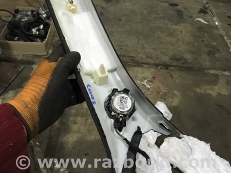 ФОТО Накладка стойки лобового стекла для Audi (Ауди) A3 8V1, 8VA, 8V7, 8VS (03.2012-...) Киев
