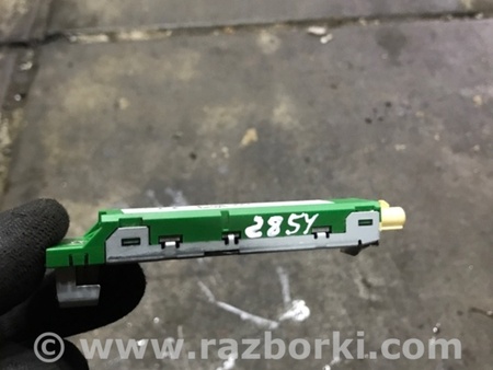 ФОТО Усилитель антенны для Audi (Ауди) A5 8T (03.2007-11.2016) Киев
