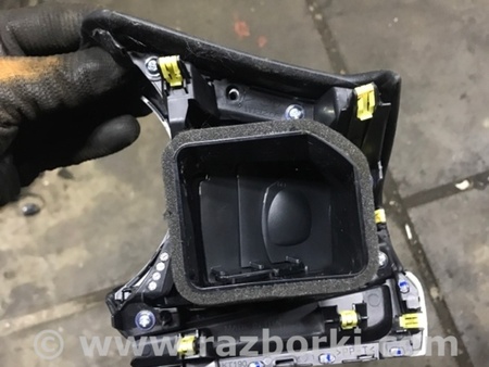 ФОТО Воздуховод салона для Mazda 3 BM (2013-...) (III) Киев