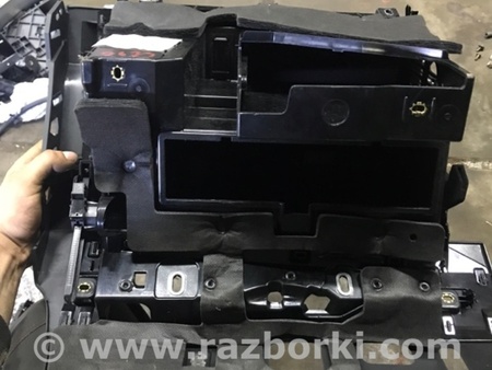 ФОТО Бардачок для Audi (Ауди) Q3 II (07.2018-...) Киев