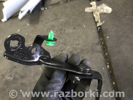 ФОТО Кронштейн кузова для Mazda 3 BM (2013-...) (III) Киев