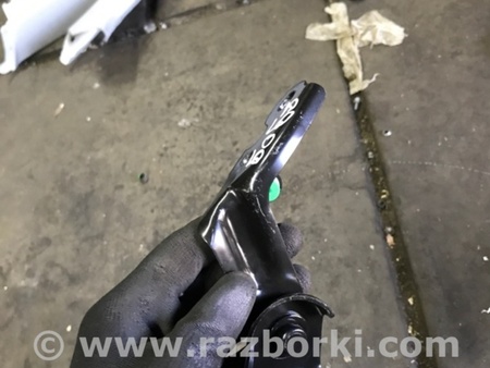 ФОТО Кронштейн кузова для Mazda 3 BM (2013-...) (III) Киев