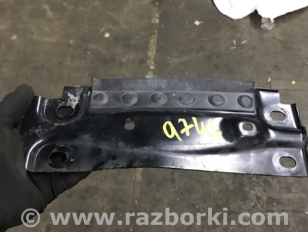 ФОТО Кронштейн кузова для Audi (Ауди) A4 B8 - 8K2, 8K5 (08.2007-11.2015) Киев