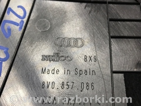ФОТО Крышка блока предохранителей для Audi (Ауди) A3 8V1, 8VA, 8V7, 8VS (03.2012-...) Киев
