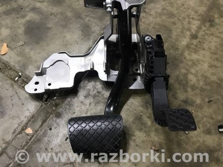 ФОТО Педаль тормоза для Audi (Ауди) A4 B8 - 8K2, 8K5 (08.2007-11.2015) Киев