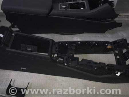 ФОТО Консоль центральная для Audi (Ауди) A4 B8 - 8K2, 8K5 (08.2007-11.2015) Киев