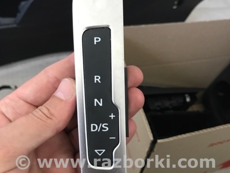 ФОТО Кнопка для Audi (Ауди) A3 8V1, 8VA, 8V7, 8VS (03.2012-...) Киев