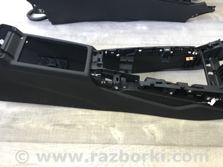 ФОТО Консоль центральная для Audi (Ауди) A5 8T (03.2007-11.2016) Киев