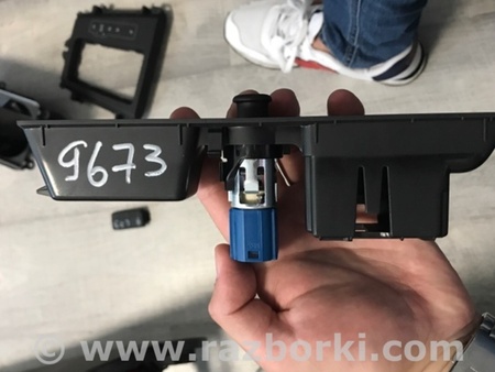 ФОТО Накладка в салоне для Audi (Ауди) Q3 II (07.2018-...) Киев