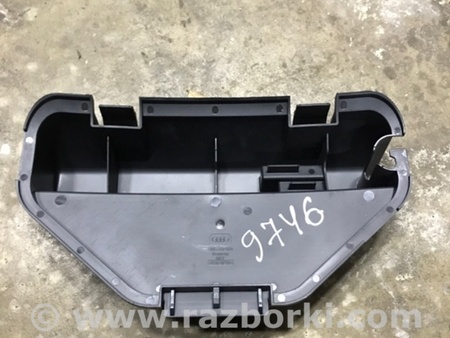 ФОТО Накладка двери багажника для Audi (Ауди) A4 B8 - 8K2, 8K5 (08.2007-11.2015) Киев