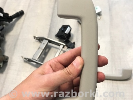 ФОТО Ручка потолка для Infiniti QX50 Киев