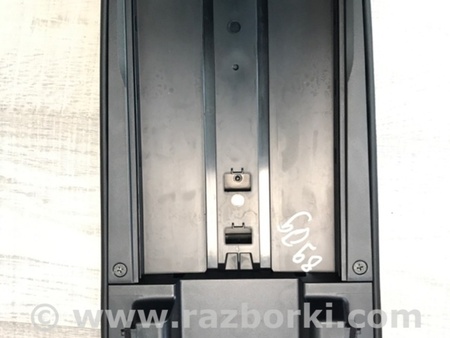 ФОТО Подлокотник для Mazda 3 BM (2013-...) (III) Киев