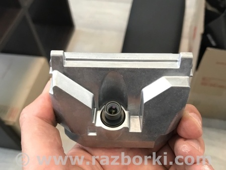 ФОТО Камера переднего вида для Mazda 3 BM (2013-...) (III) Киев