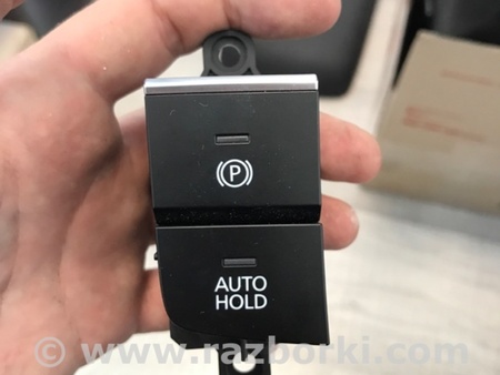 ФОТО Кнопка стояночного тормоза для Mazda 3 BM (2013-...) (III) Киев