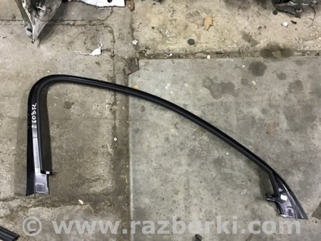 ФОТО Молдинг двери для Audi (Ауди) A3 8V1, 8VA, 8V7, 8VS (03.2012-...) Киев