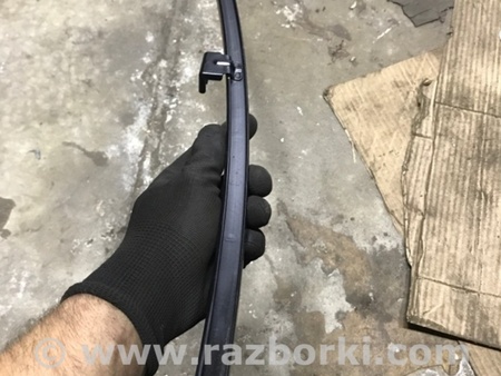 ФОТО Направляющая стекла двери для Subaru Legacy (все модели) Киев