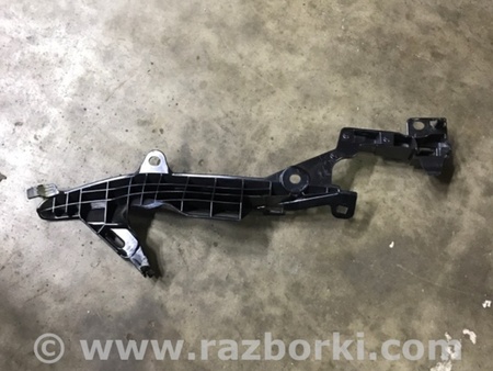 ФОТО Кронштейн кузова для Audi (Ауди) A3 8V1, 8VA, 8V7, 8VS (03.2012-...) Киев